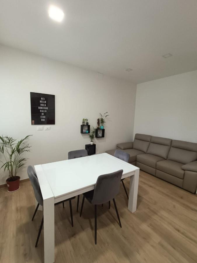 Appartamento La Casa Di Luca/Fiera E Stazione/Aria Condizionata Bologna Esterno foto